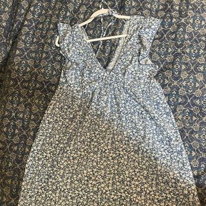 american eagle dress - white flowers on medium blue pattern